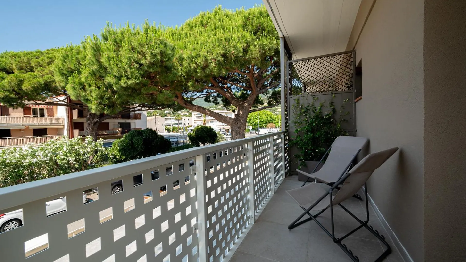 Hotel La Menado Cavalaire-sur-Mer 3*,  Francie